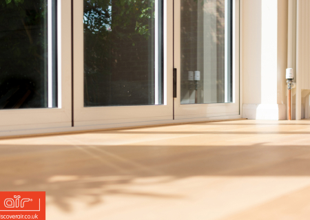 air-aluminium-bifold-door-everglade-windows-Kensington