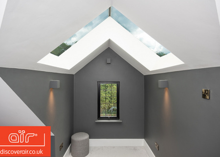 Glass-roof-with-an-aluminium-window