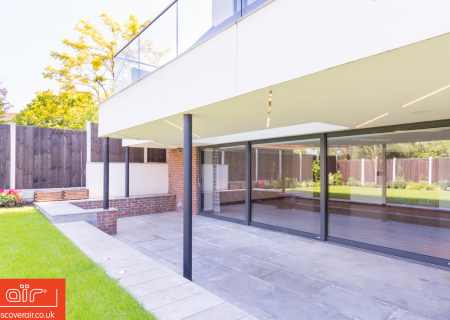 Home-refurbishment-project-in-Finchley-Barnet-featuring-air-lift-and-slide-aluminium-doors