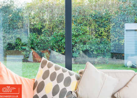 Slim-sightline-of-air-lift-and-slide-doors-in-Edgeware